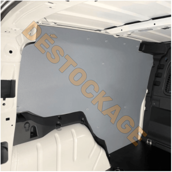 Innenverkleidung Polypro Wände und Türen Mercedes Vito L2 Lang - Beispielfoto Innenverkleidung Polypro Wände und Türen Mercedes Vito L2 Lang - Beispielfoto